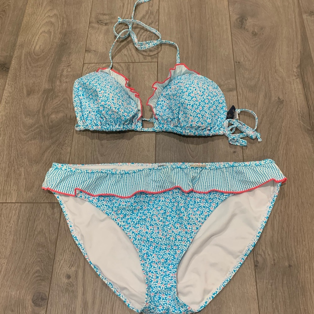 ❤️3 for $25❤️ Two Piece Set. Never Worn
